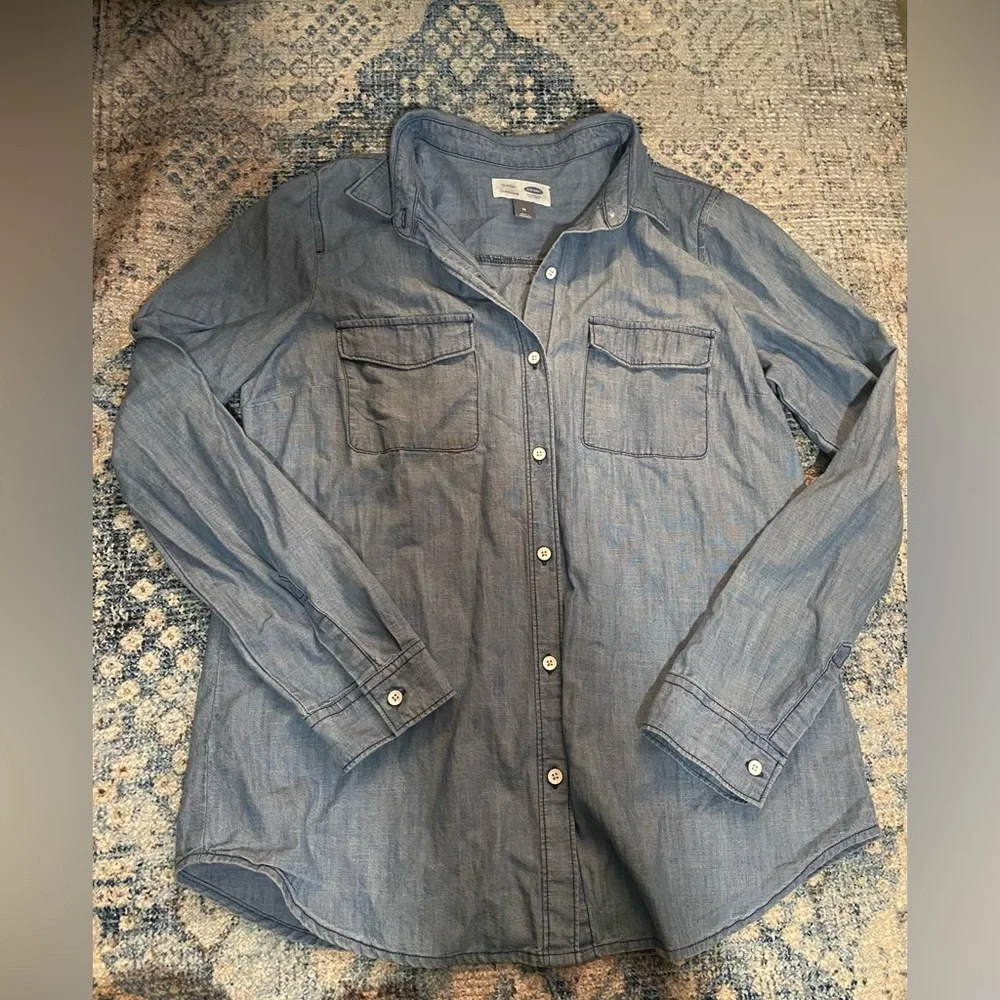 Old Navy Chambray button down shirt - Picture 11 of 11